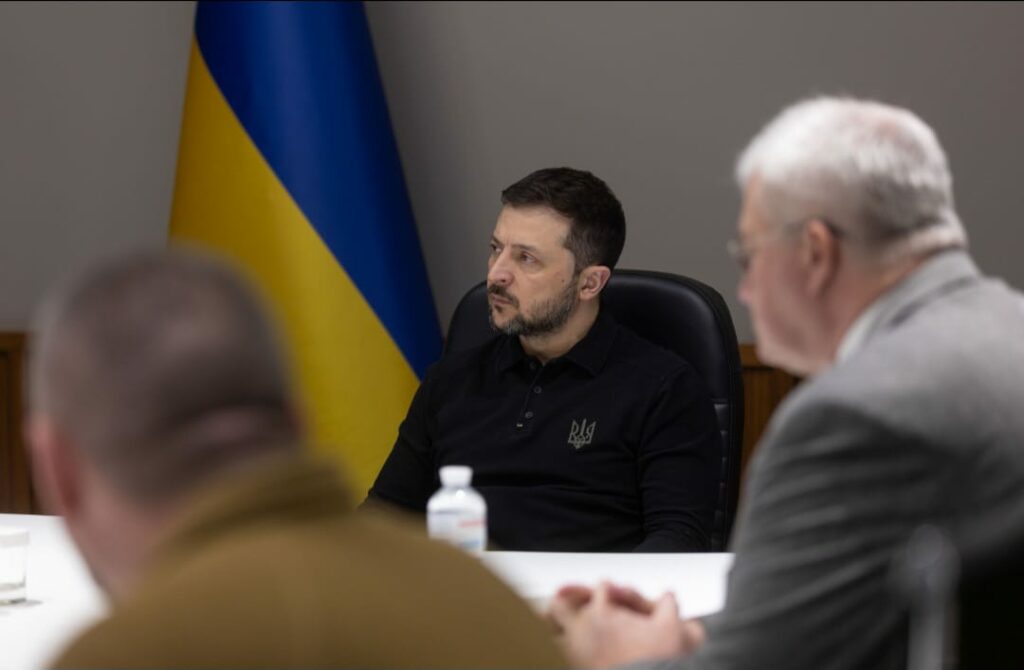Zelensky: a Rússia está atrasando a paz