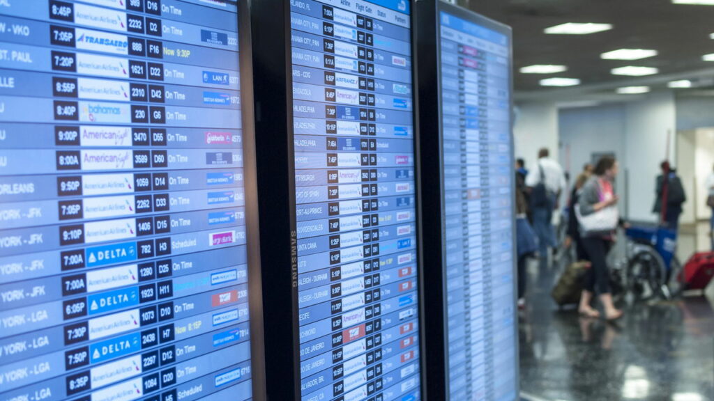 Como evitar taxas extras em voos de Brasília