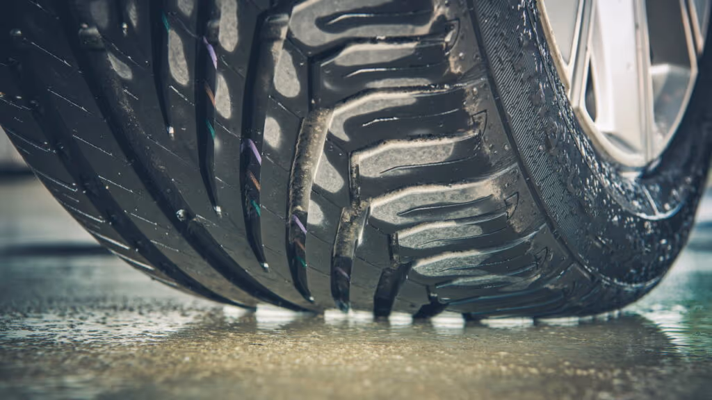 Aquaplanagem causa acidente em São Luís