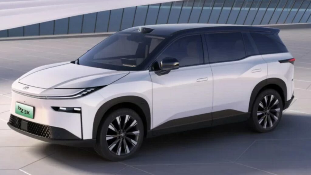 Toyota bZ3X é o elétrico mais acessível da marca