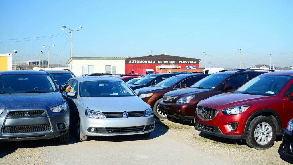 Multas proporcionais ao valor do carro proposta divide opiniões