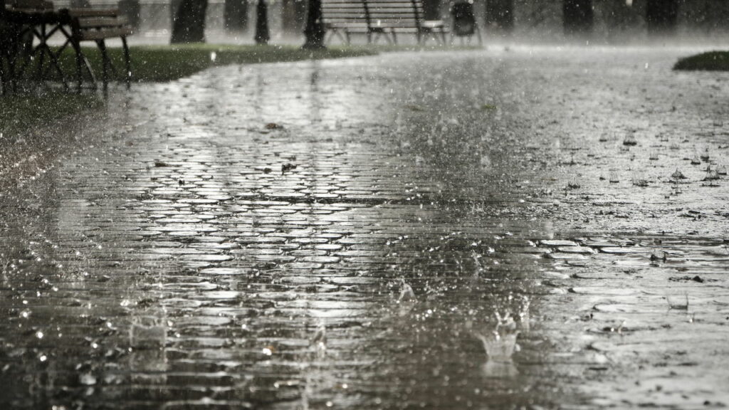 Alerta Inmet para chuvas intensas em várias regiões do Brasil