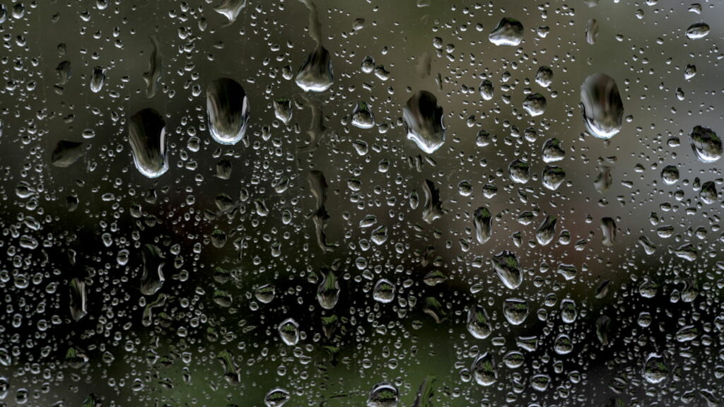 Frente fria surpreende e muda o clima na Bahia