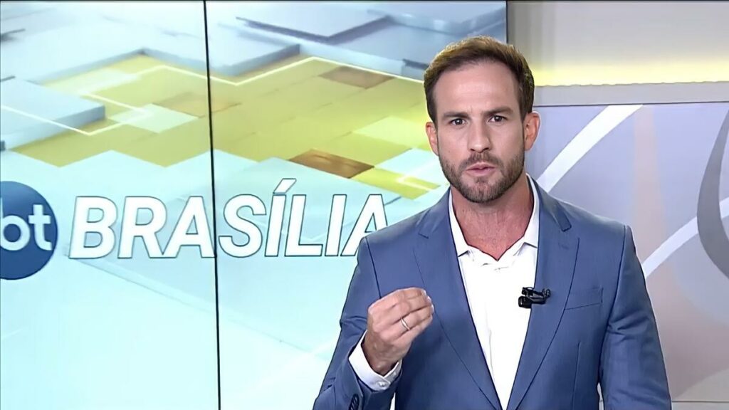 Rombo milionário faz SBT trocar jornal por Chaves