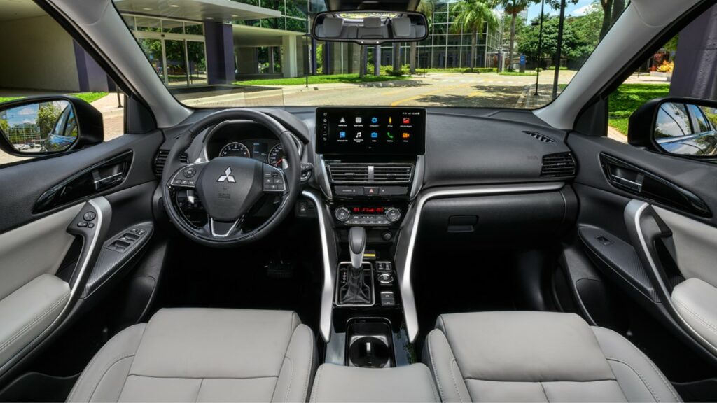 Mitsubishi chega com veículos inéditos para dominar os SUVs