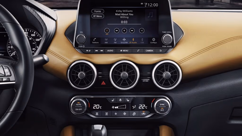 O sedã esquecido que entrega conforto, espaço e tecnologia que rivaliza com Corolla