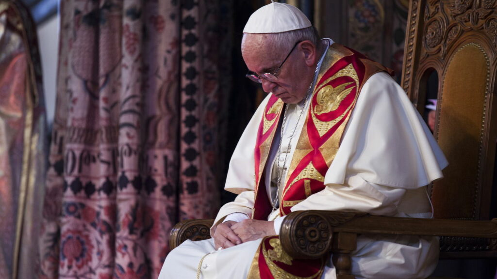 Vaticano informa causa da morte de papa Francisco