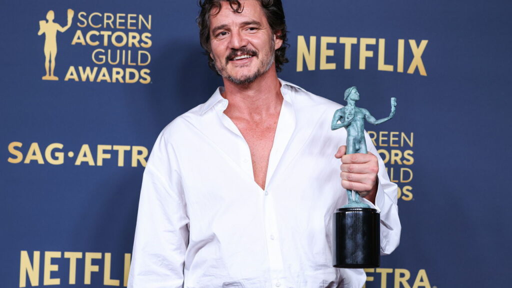 Pedro Pascal chama declaração de J.K. Rowling de “nojenta”