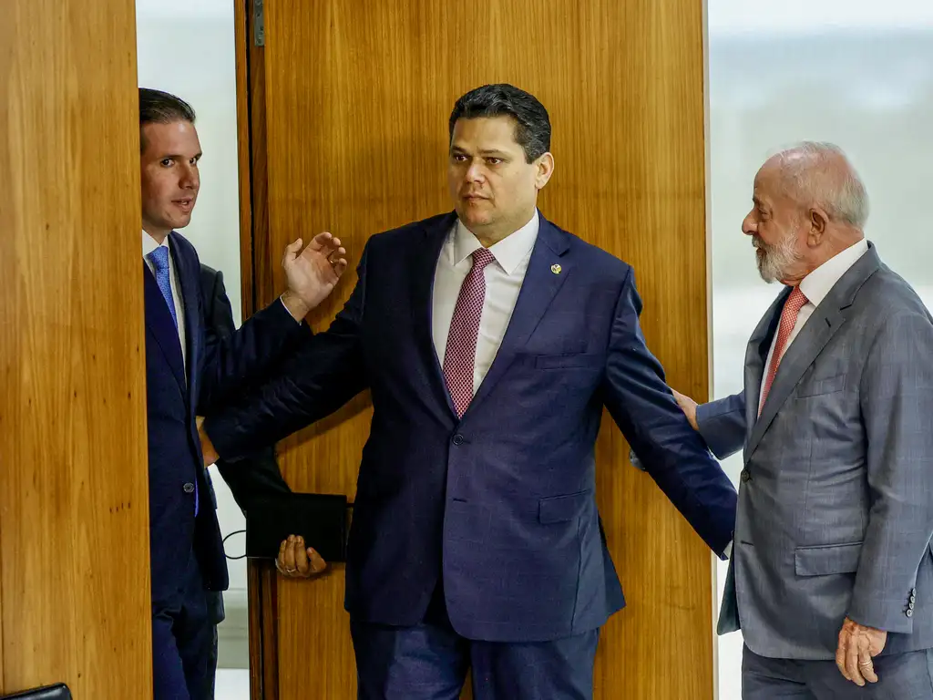 Motta e Alcolumbre devem entrar em acordo sobre MPs
