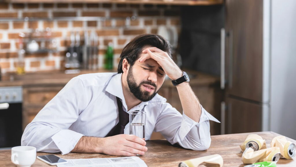 O Carnaval foi bom, mas o que fazer com a ressaca? Os kits ressaca podem ser uma opção