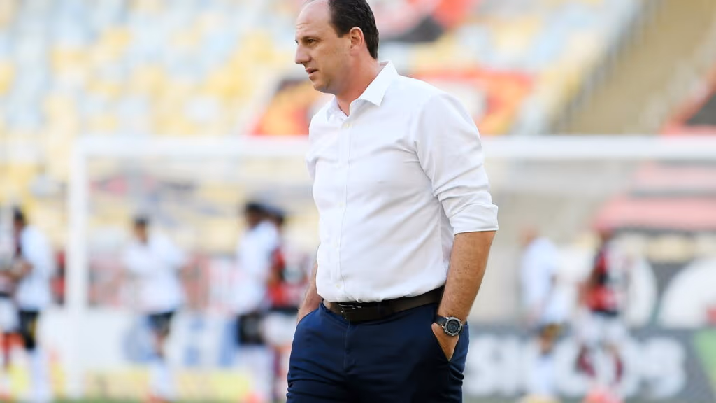 Rogério Ceni é questionado sobre assumir a Seleção Brasileira