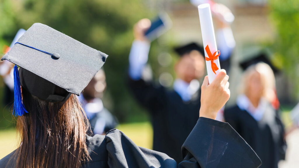 Cursos brasileiros entram em ranking mundial, veja quais