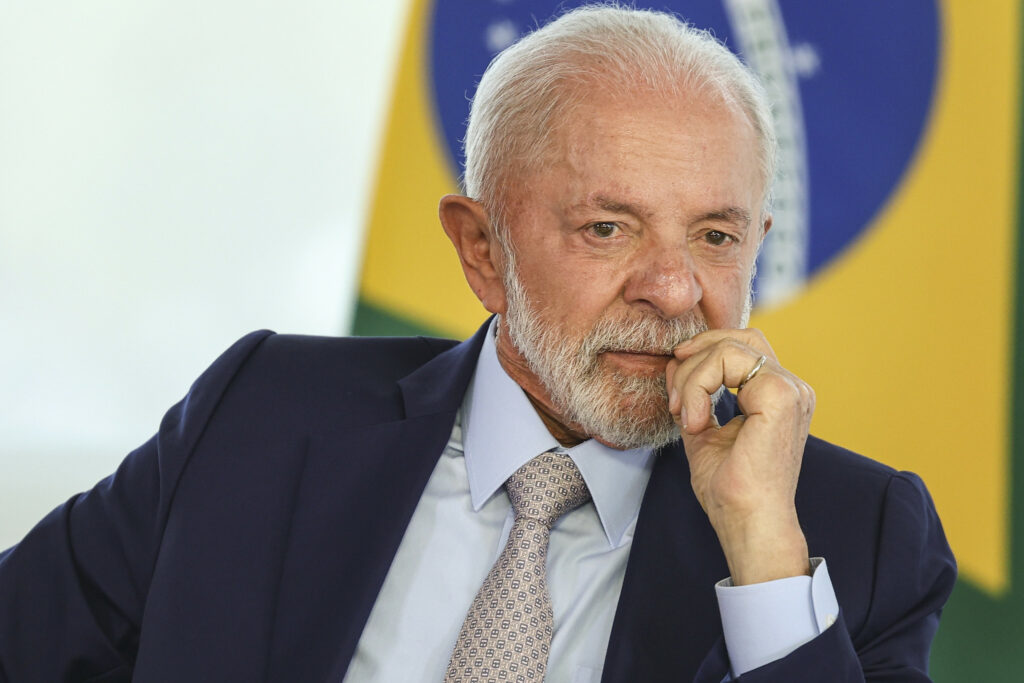 Lula é um falso ideólogo que perdeu a conexão com a realidade