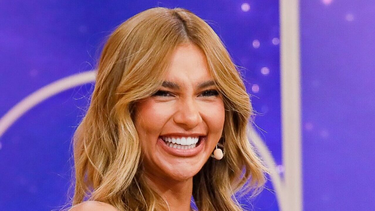 Ratinho dá opinião polêmica sobre programa de Virginia Fonseca