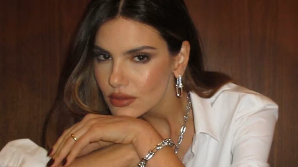 Camila Queiroz revela experiência de quase morte