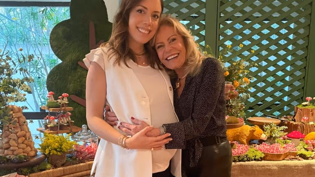 Avó de Fabiana Justus é diagnosticada com mesma leucemia da neta