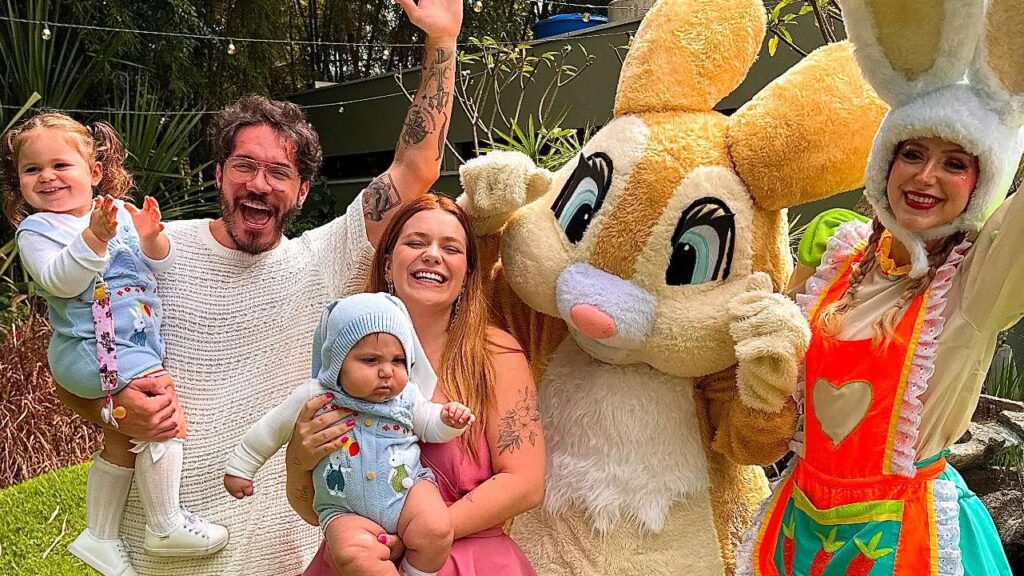 Viih Tube se emociona ao expressar amor pelos filhos