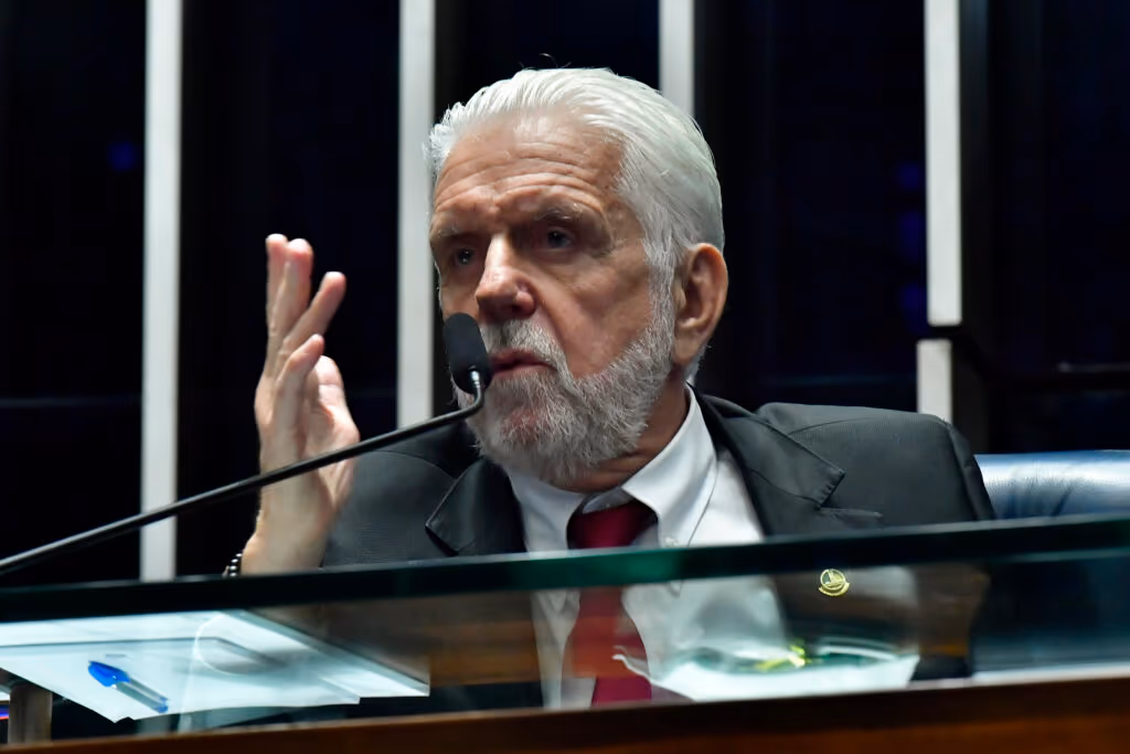 Jaques Wagner nega existência de acordo para aprovar PL da Dosimetria