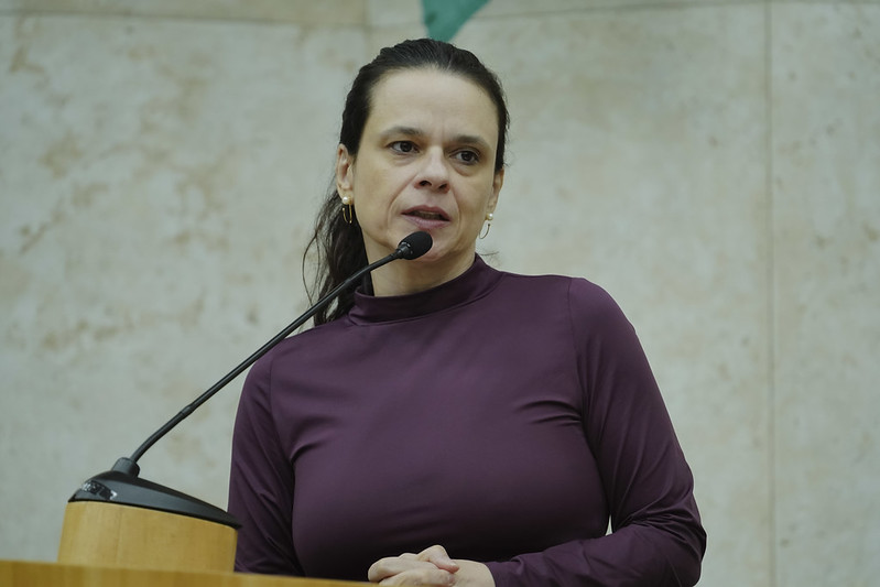 “Sigilo não pode ser usado conforme o desejo da autoridade”, diz Janaina