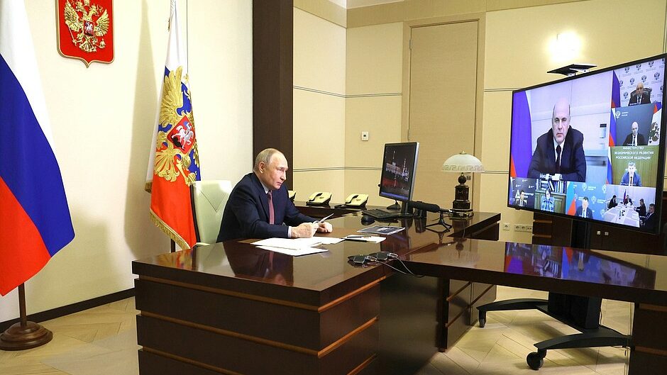 Putin anuncia cessar-fogo de três dias em maio