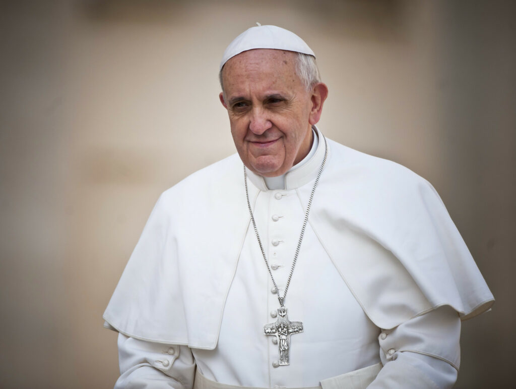 Câmara aprova votos de pesar pela morte do papa Francisco