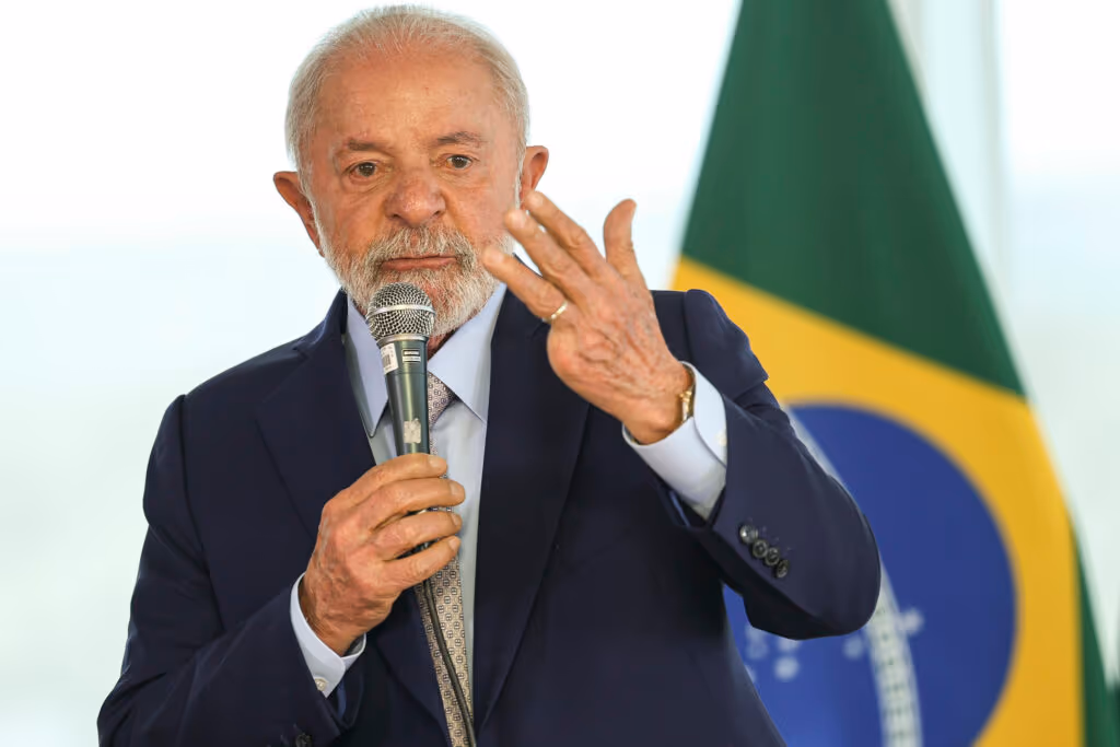 Lula sanciona mudanças na Lei Aldir Blanc