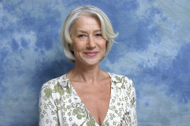 Helen Mirren contra 007
