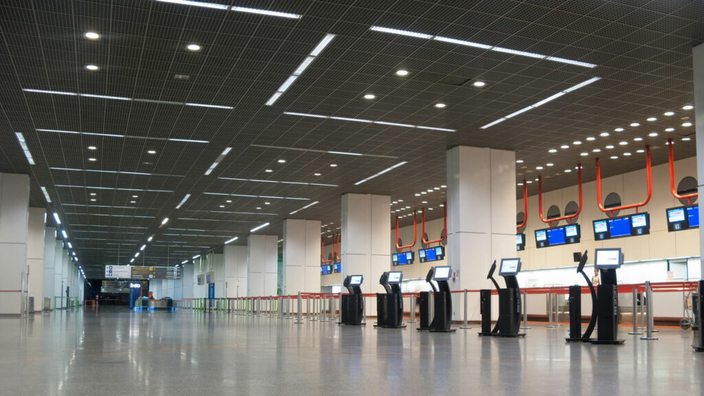 Dicas para viajar com segurança no Aeroporto de Brasília em voos noturnos