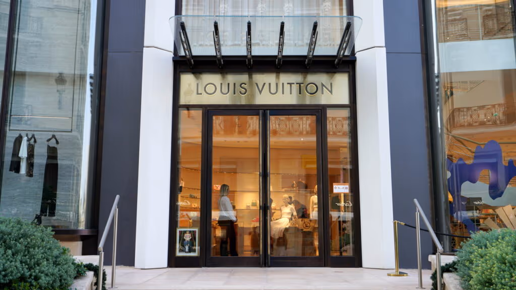 Dono da Louis Vuitton perde mais de 11 bilhões em um dia