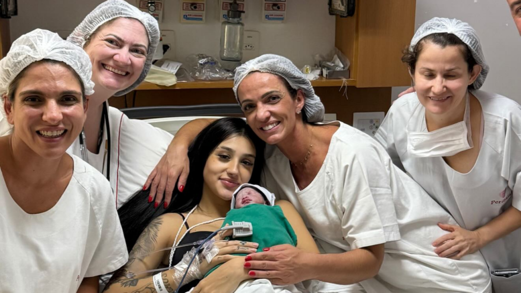 Filha de Bia Miranda nasce e vai para a UTI