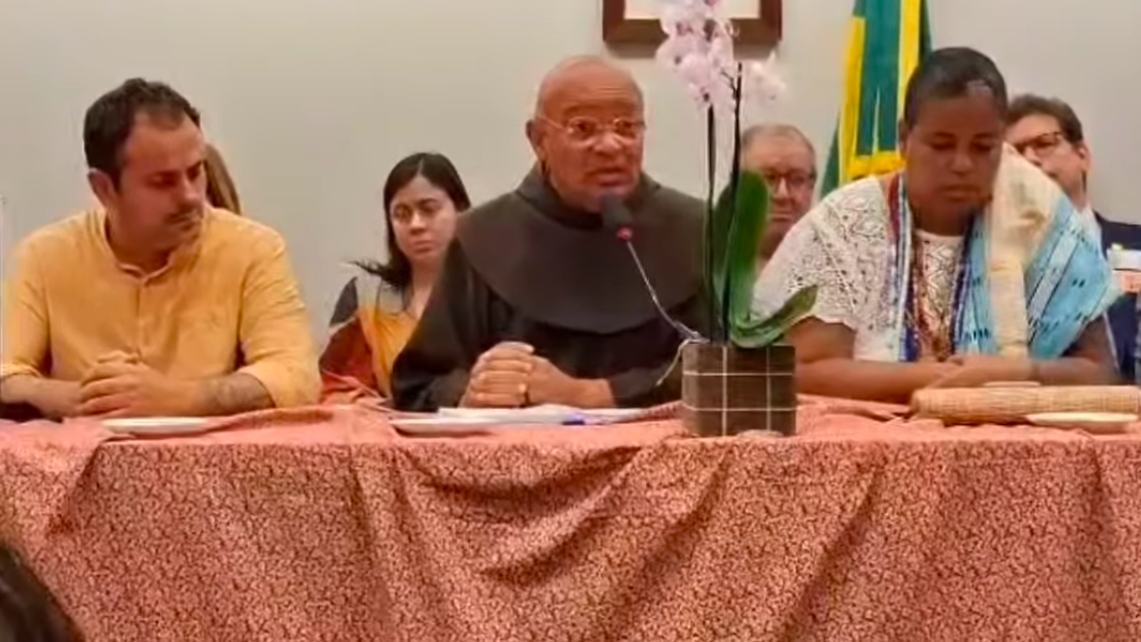 Glauber tomou isotônico ao som de NX Zero, informa Psol