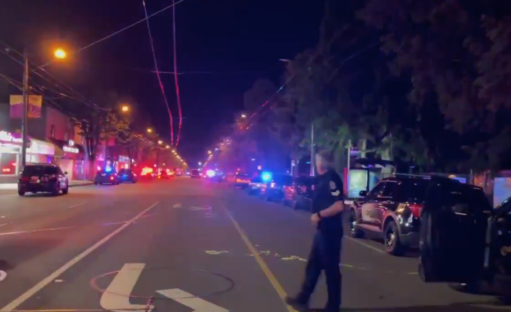 Motorista atropela multidão em festival no Canadá e deixa mortos