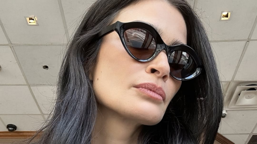 Modelo Carol Ribeiro revela diagnóstico de esclerose múltipla
