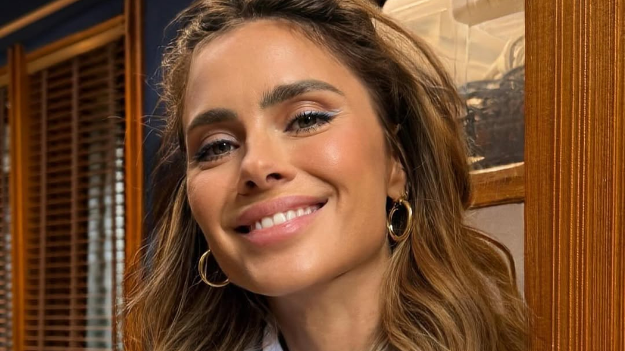 Carolina Dieckmann revela detalhes sobre a famosa cena do cabelo