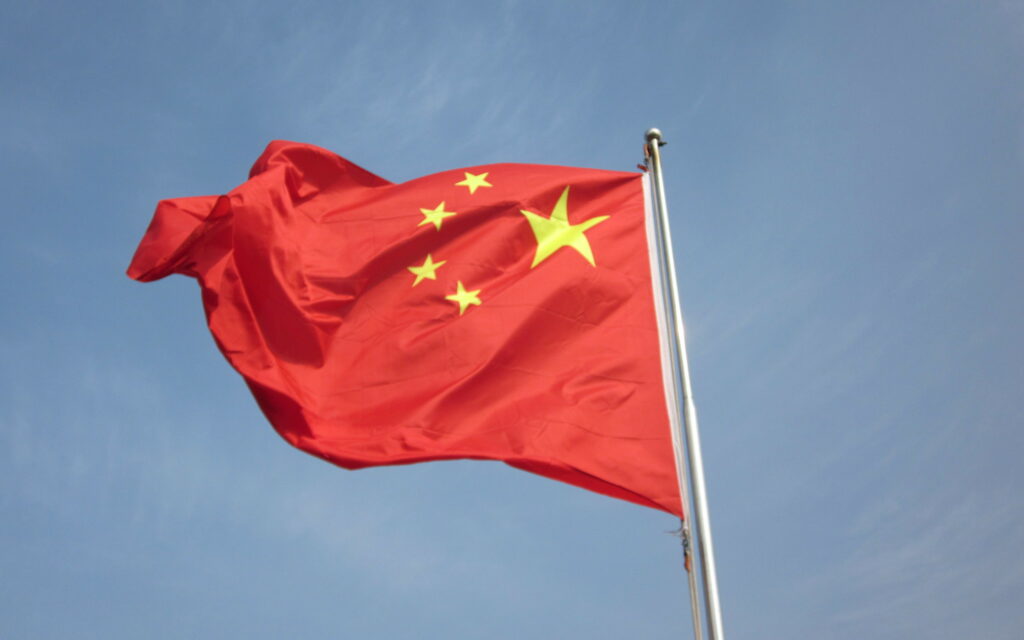 Crusoé: China anuncia tarifas adicionais de 34% a produtos dos EUA