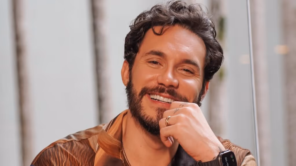 Eliezer chora após ser questionado sobre sua fé