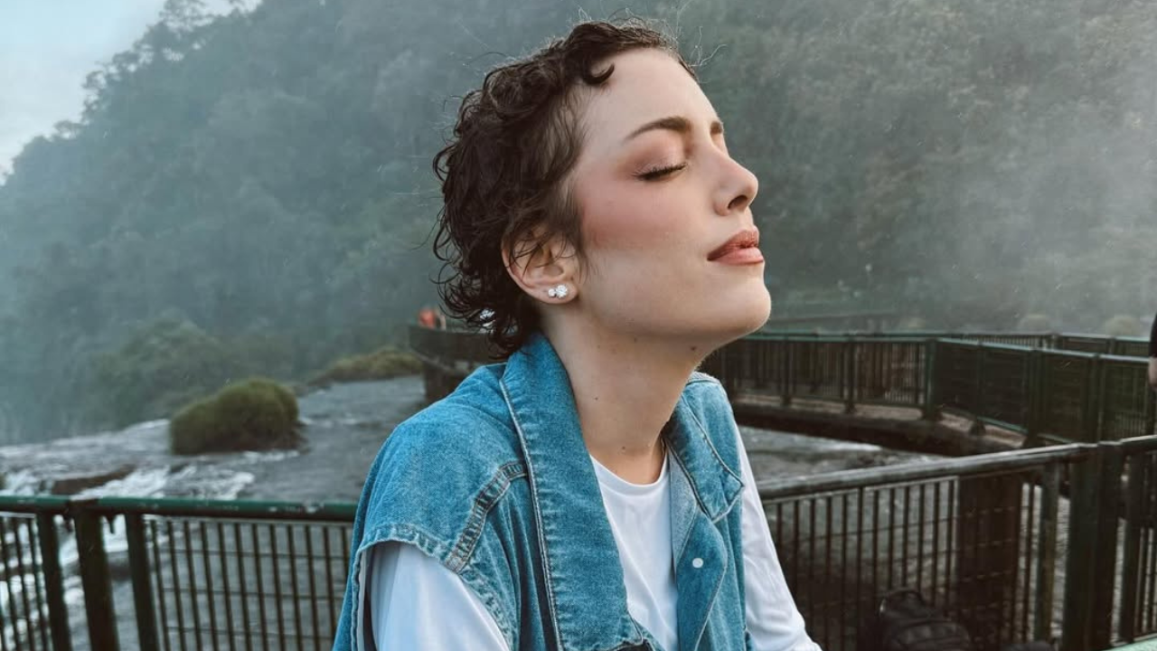 Fabiana Justus se emociona ao visitar as Cataratas do Iguaçu