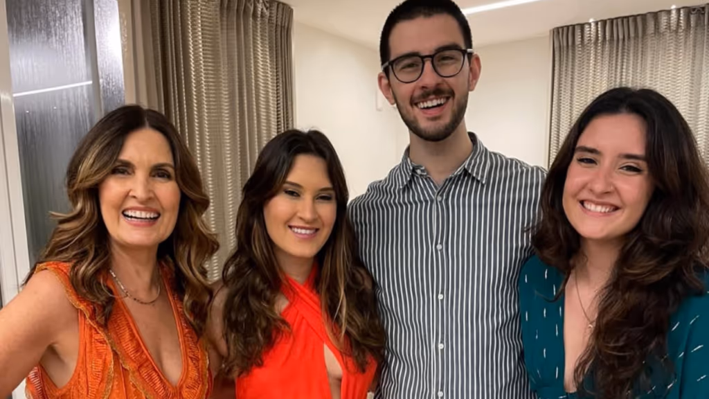 Fátima Bernardes revela se possui boa relação com William Bonner