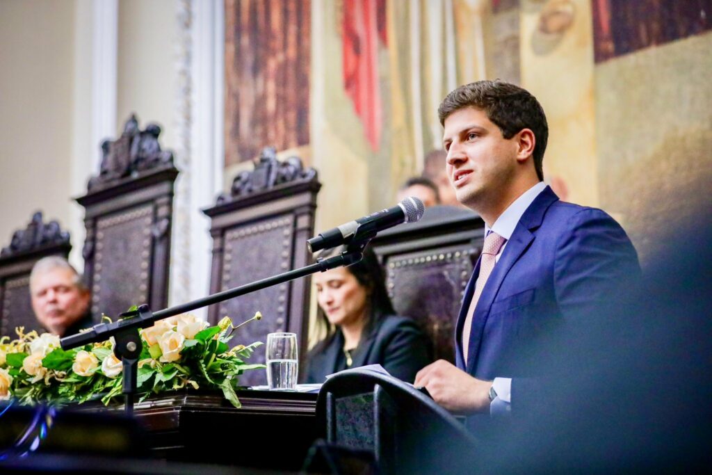 João Campos quer ‘Lula-Alckmin’ em 2026