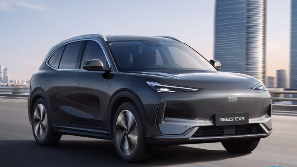 Geely chega ao Brasil com SUV elétrico EX5 e parceria inédita com Renault