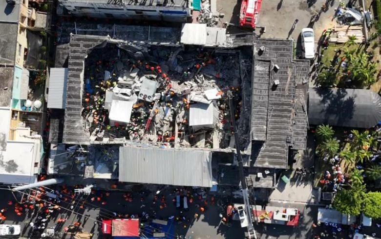 Teto de boate desaba e mata mais de 100 pessoas em Santo Domingo