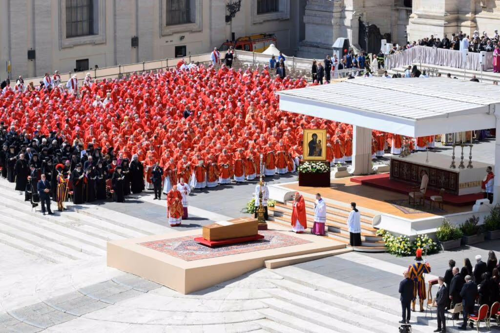 Crusoé: Os cardeais mais jovens do Conclave