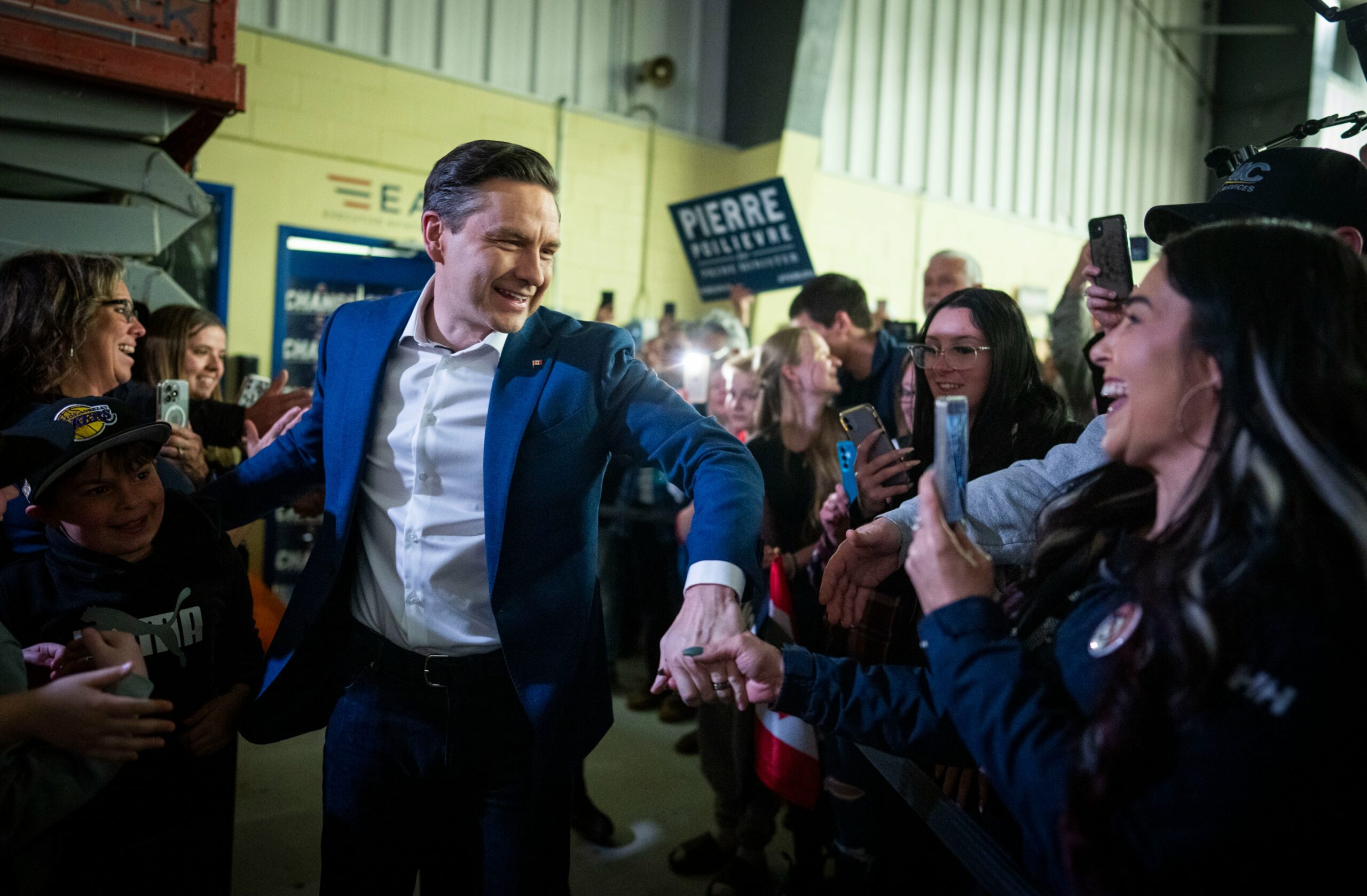 Carney e líder da oposição contra Trump no Canadá