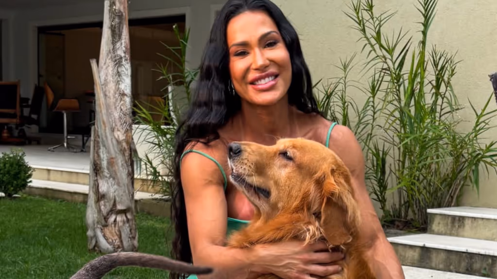 Gracyanne Barbosa pede orações após desabafo