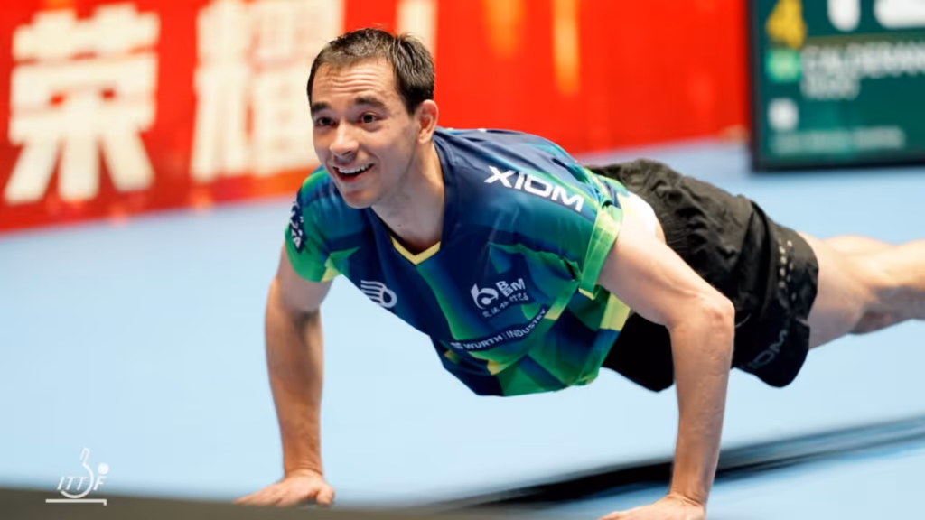Hugo Calderano volta ao top do ranking de tênis de mesa
