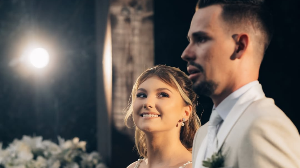 Isabel Veloso se emociona ao comemorar aniversário de casamento
