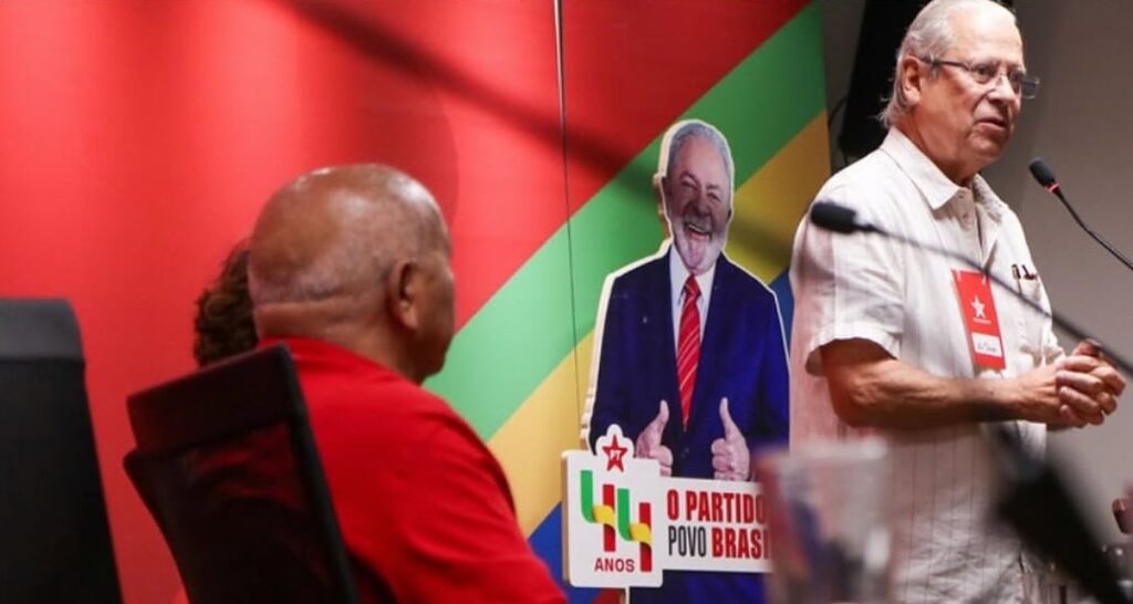 Dirceu não para de falar sobre Tarcísio