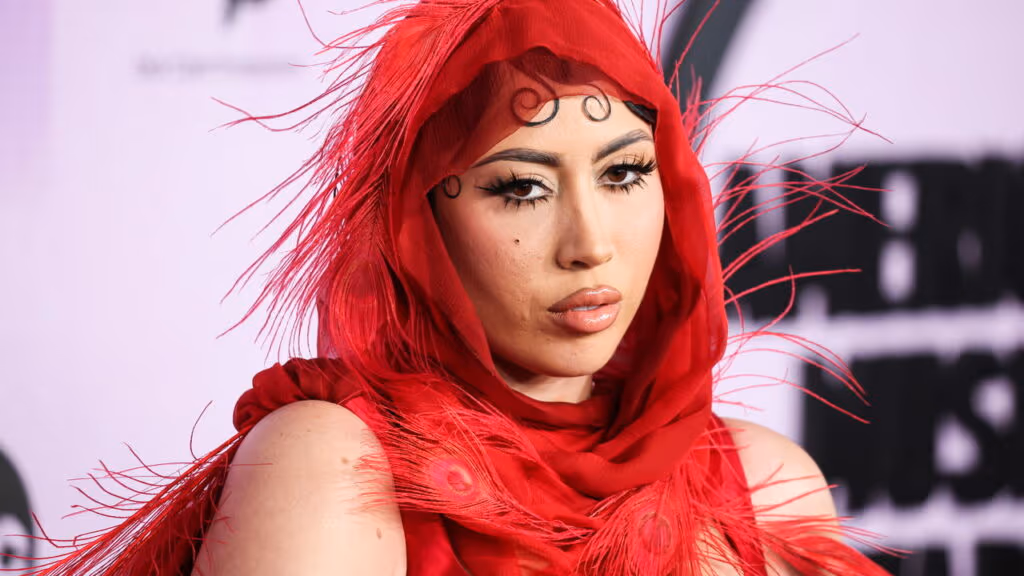 Kali Uchis lamenta perda da mãe