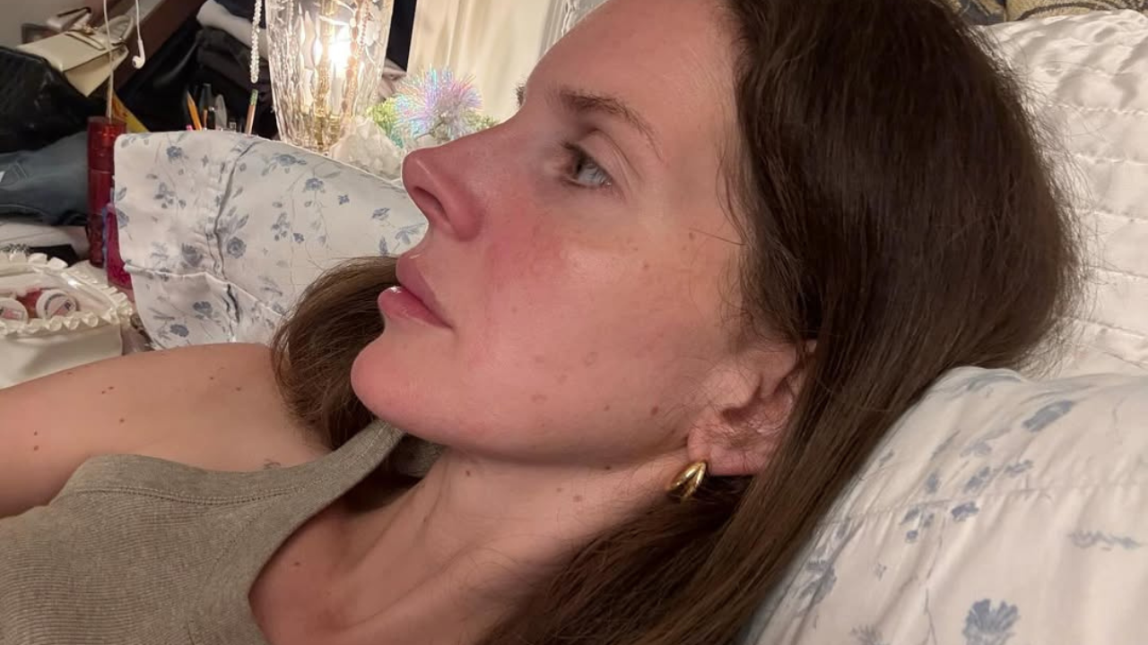 Lana Del Rey revela que nova música veio de sinal espiritual