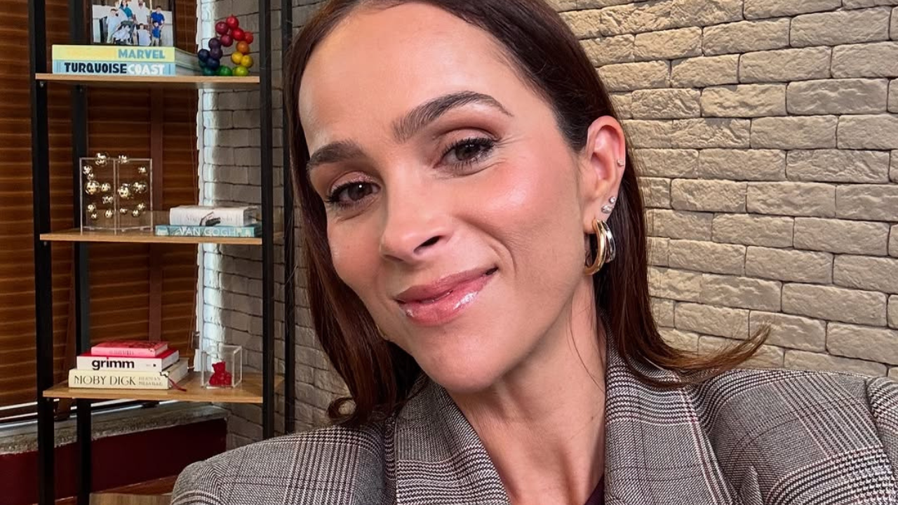 Letícia Cazarré revela que passou por cirurgia no rosto após sumiço nas redes